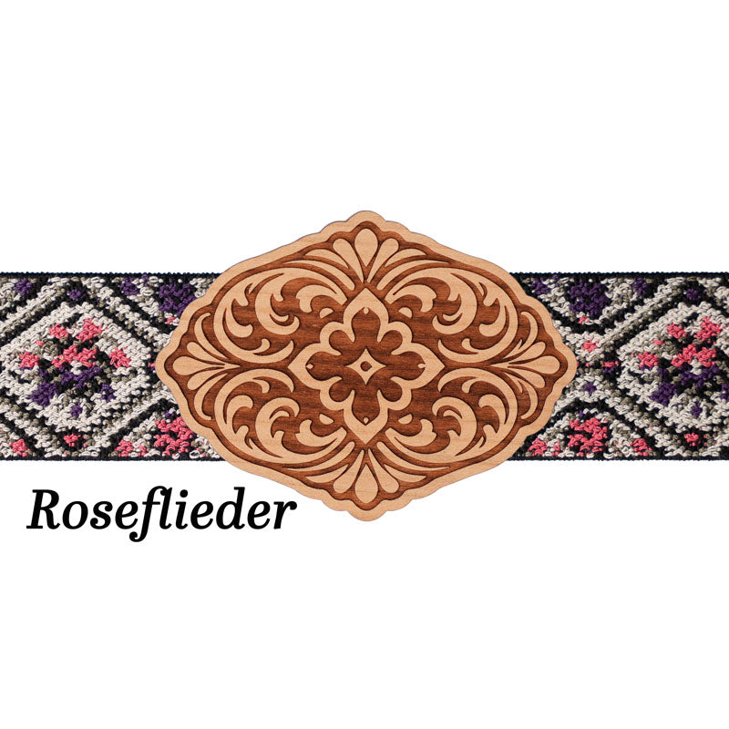 Schürzenschließe aus Holz mit floral gemustertem Band in Rosé und Lila