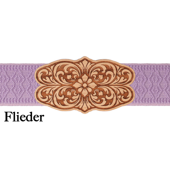 Dirndlschließe Holz mit fliederfarbenem Band und floralem Design