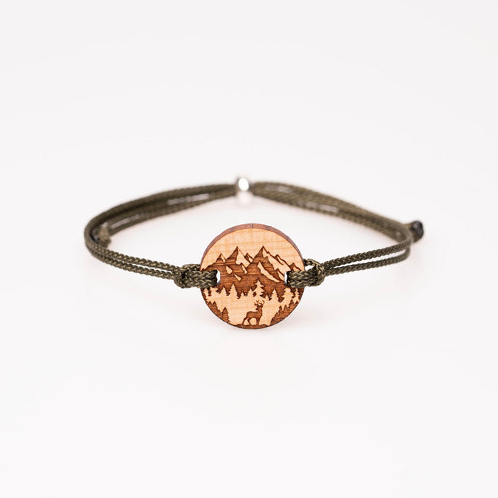 Berg und Hirsch Motiv Armband aus Holz Kirschholz  mit Olivgrünen Armband 