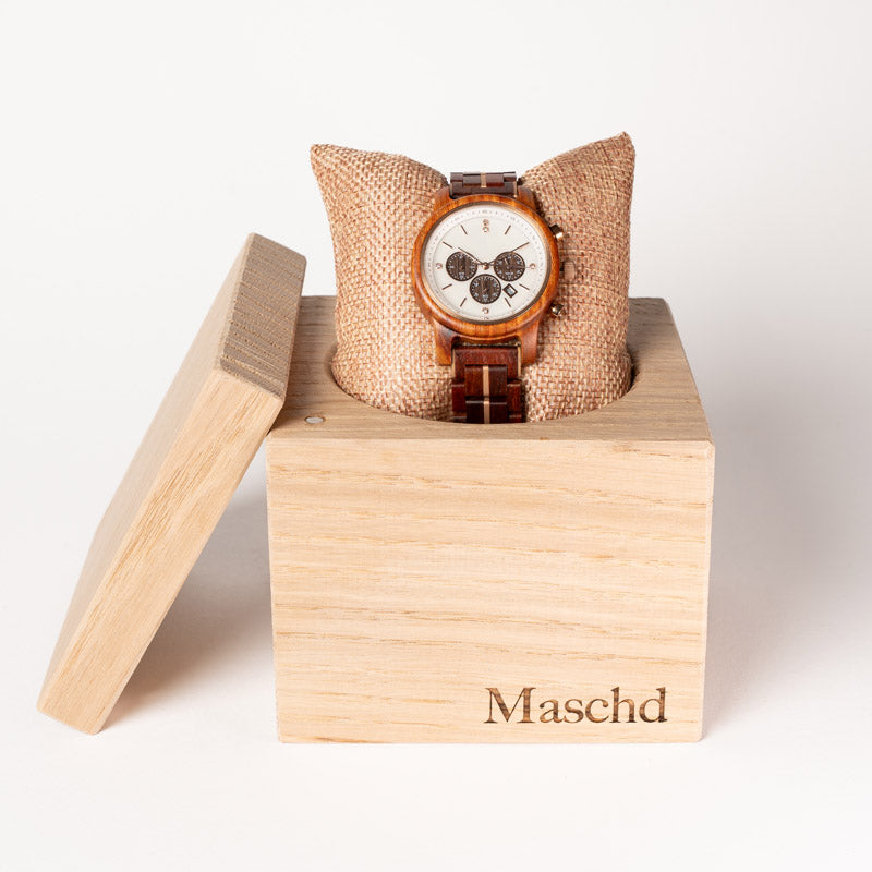 Holzuhr für Frauen aus Rotem Sandelholz in einer Eichenbox verpackung 