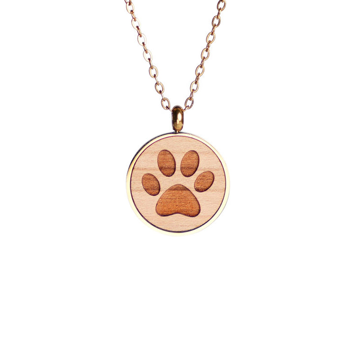 Pfoten Motiv Halskette aus Kirschholz in einer 18k Vergoldeten edelstahl fassung