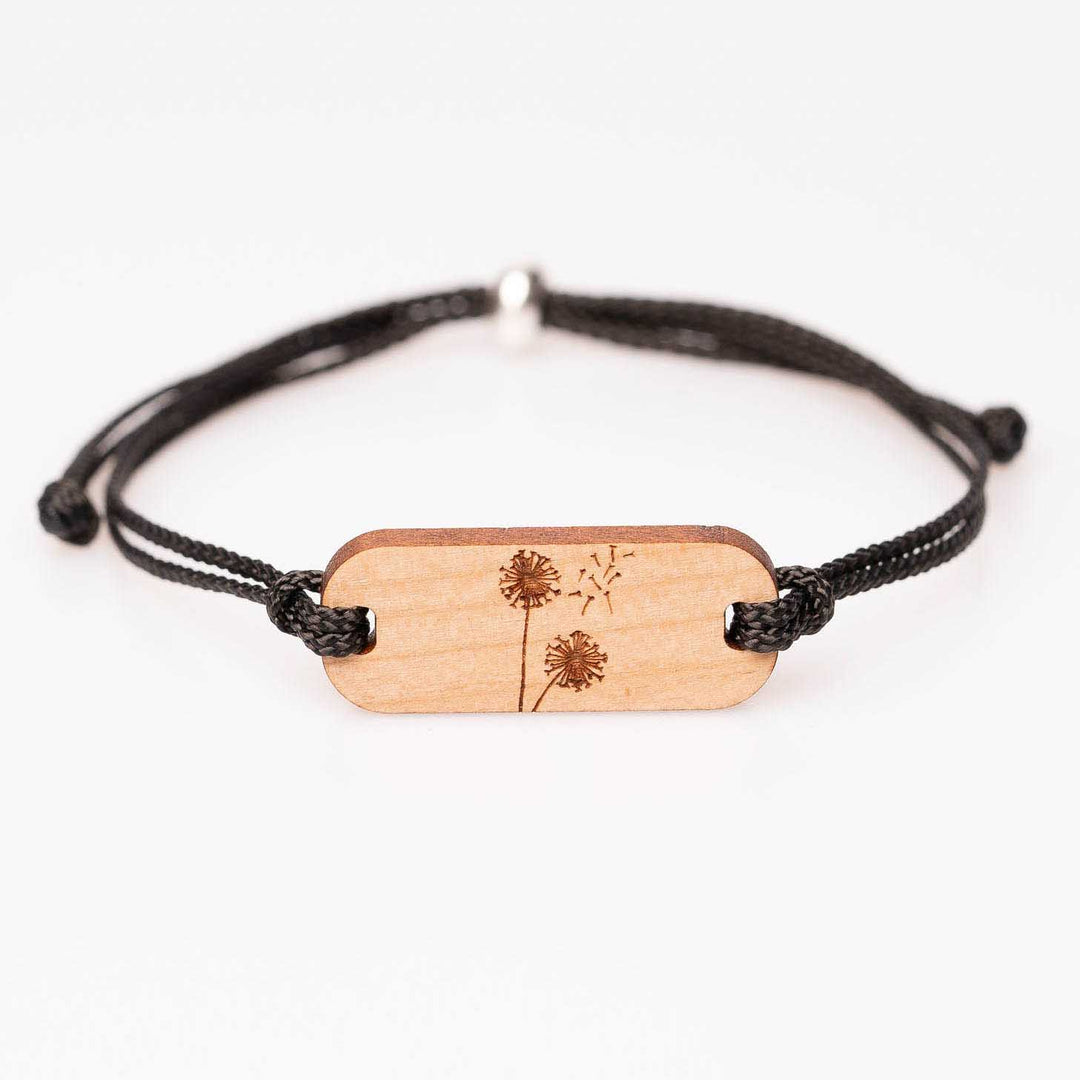 Kirschholz-Armband mit fein eingravierter Pusteblume, schwarzes Nylonband, einzigartiger Holzschmuck mit individueller Gravur auf der Rückseite, ideales personalisiertes Geschenk,