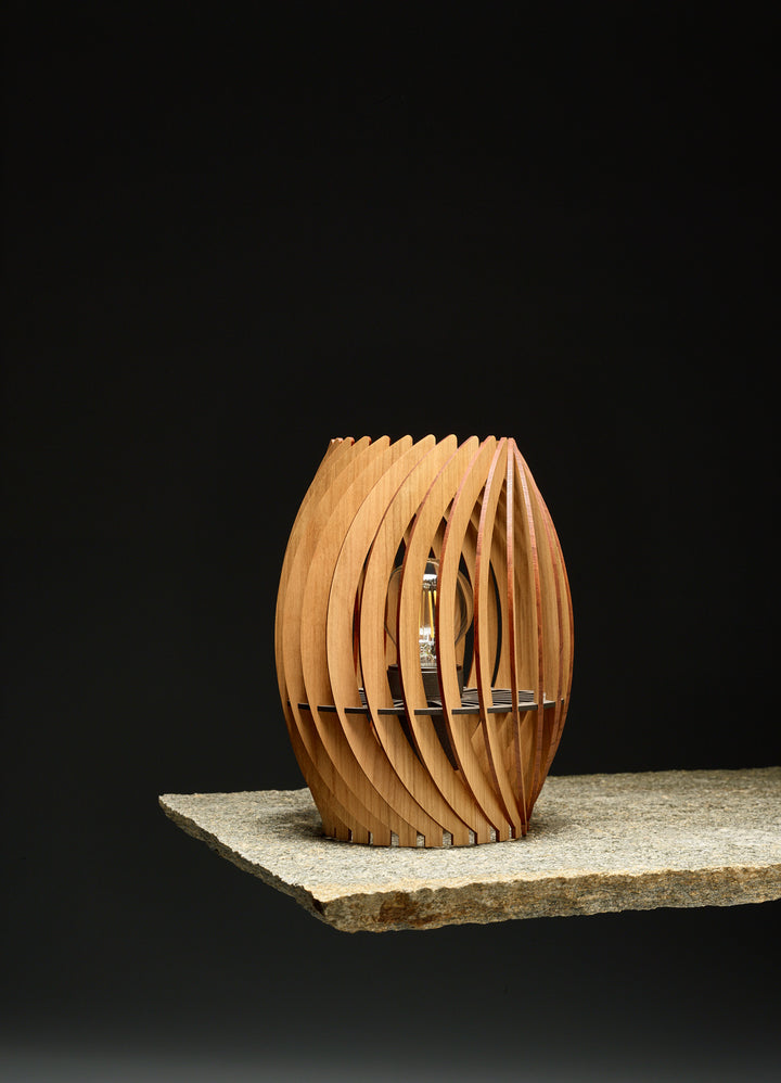 Tischleuchte Kirschholz Model Valencia 