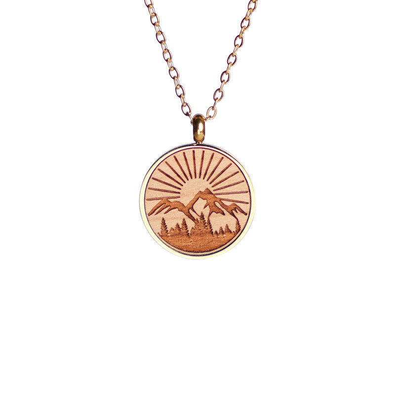 halskette berg natur in kirschholz in 18k vergoldeten fassung 